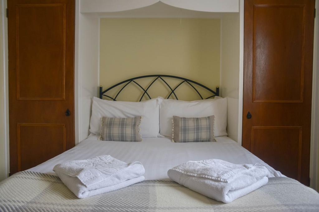 The Whitestonecliffe Inn ساتْنْ الغرفة الصورة