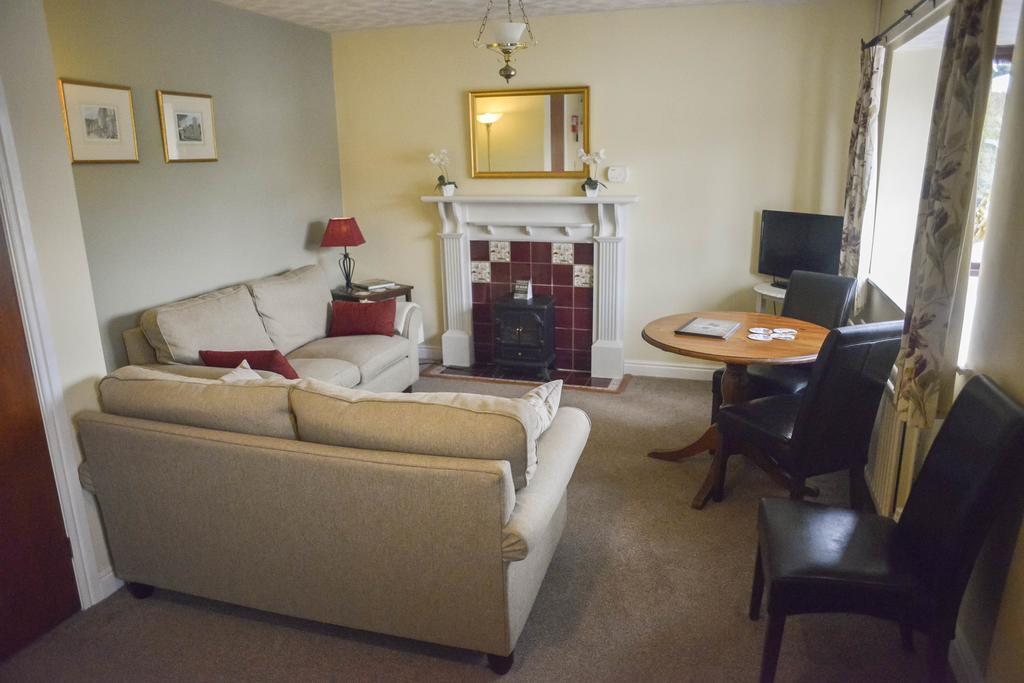 The Whitestonecliffe Inn ساتْنْ المظهر الخارجي الصورة